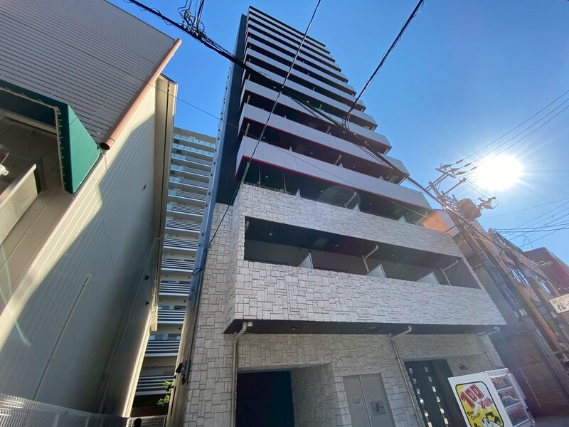 City Lux Namba 0605 外観