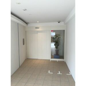 JPレジデンス大阪上町台 1102 玄関