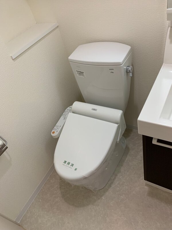 エステムプラザ大手前エヴァース 210 トイレ