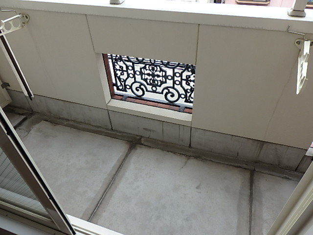 リバーライズ寺田町 402 バルコニー