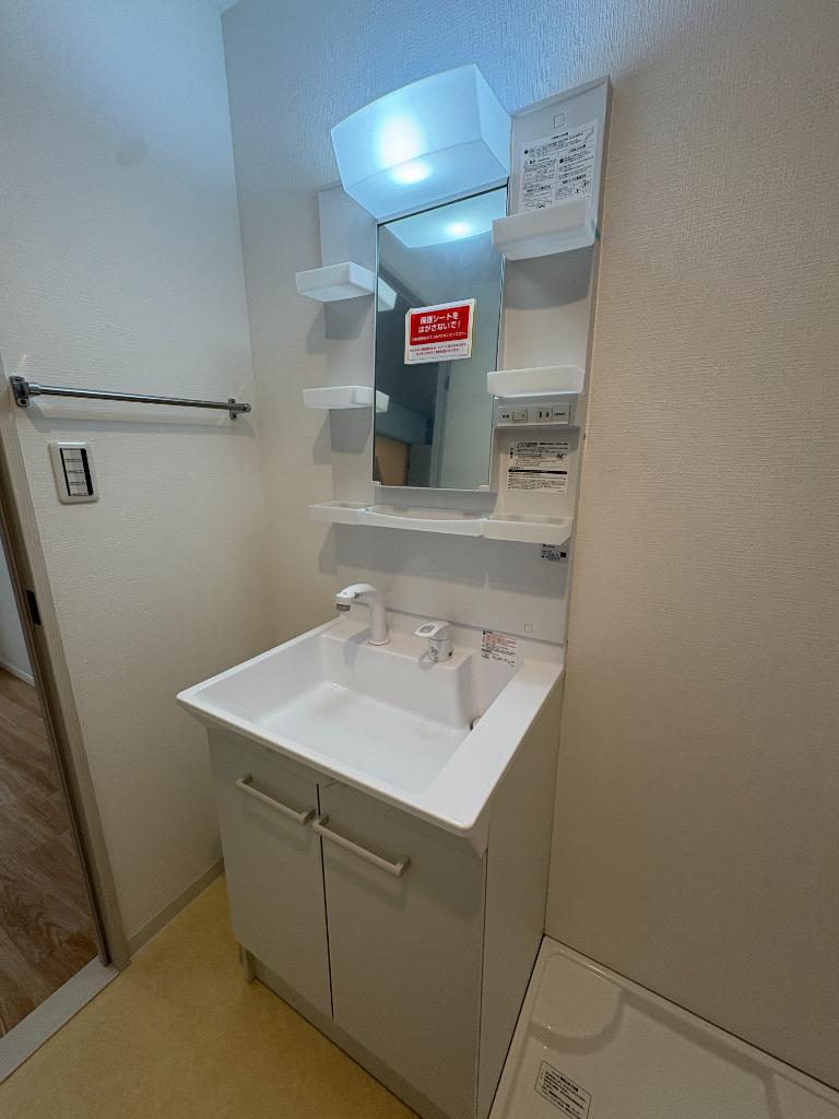 Ｒａ　Ｇｒａｎｄｅ吹田泉町 102 洗面所