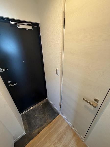 Ｒａ　Ｇｒａｎｄｅ吹田泉町 102 玄関