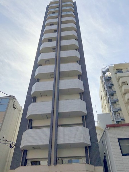 ラ・フォルム本町ＷＥＳＴ 401 外観