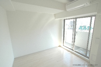グランルージュ中之島南 0909 リビング