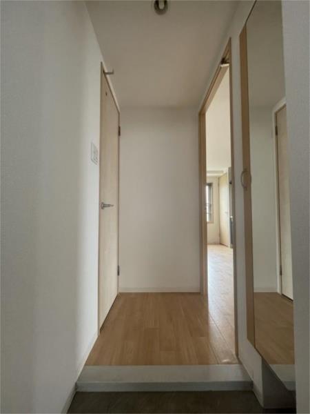 アプライズ西長堀 407 玄関