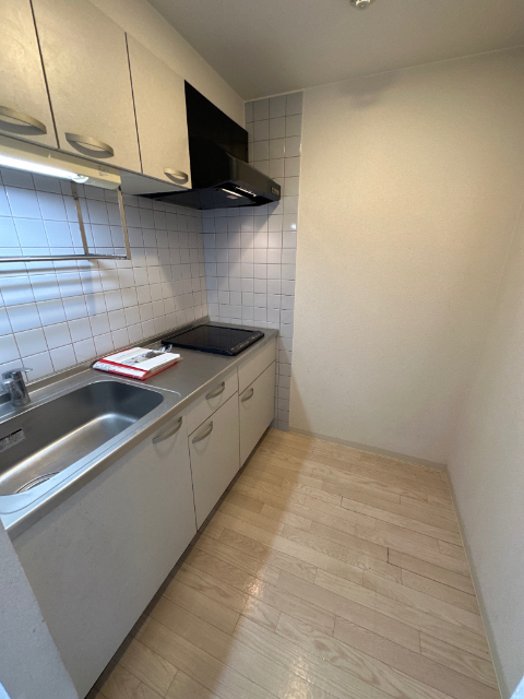 ＢＩＧ ＭＯＧ 0502 キッチン