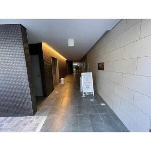 プリエールTAT江戸堀 406 玄関