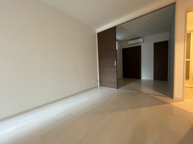 FDS吹田Ⅱ番館 302 リビング