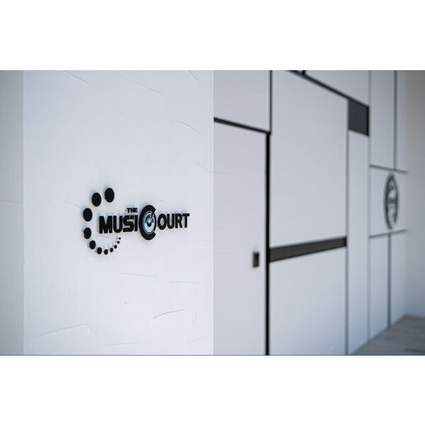 THE MUSIC COURT 810 その他