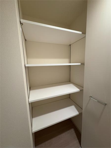セイワパレス本町東 902 収納