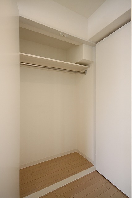 I-DIL NAKANOSHIMA EAST 602 収納
