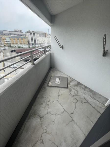 アプライズ西長堀 407 バルコニー