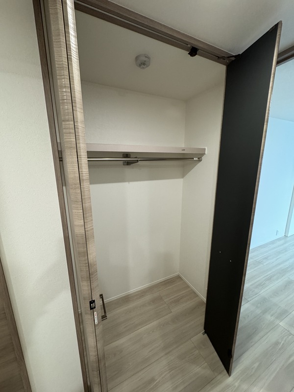 ルミナテラス上町台 401 収納