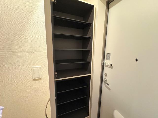 ペルシュワール 202 収納