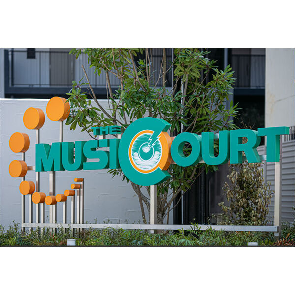 THE MUSIC COURT 810 その他