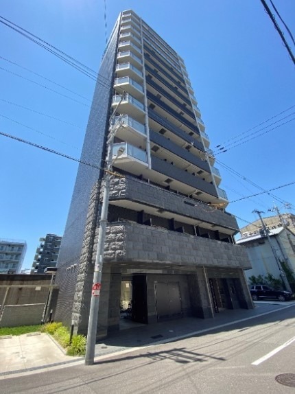 プレサンス北堀江 303 外観
