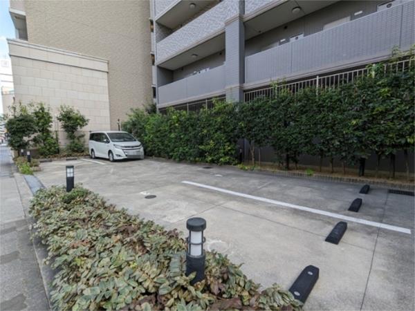 エスリード梅田北 903 駐車場