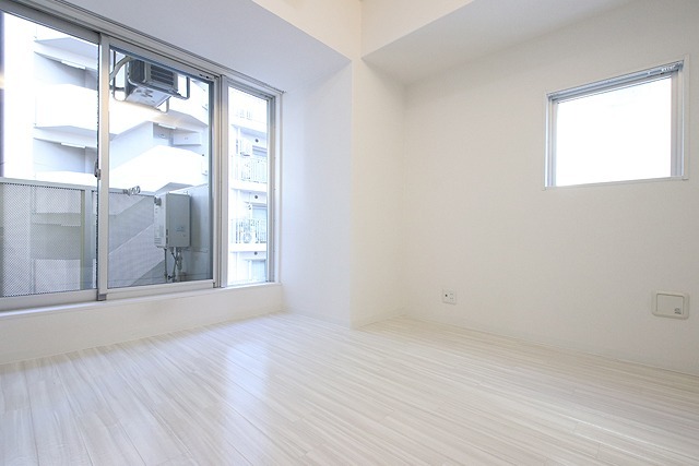 I-DIL NAKANOSHIMA EAST 303 リビング