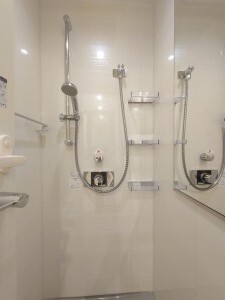 シャワールーム