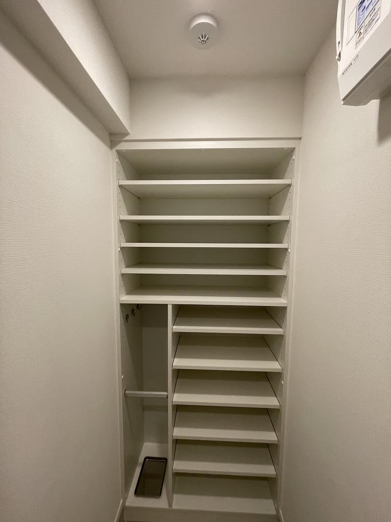 収納
