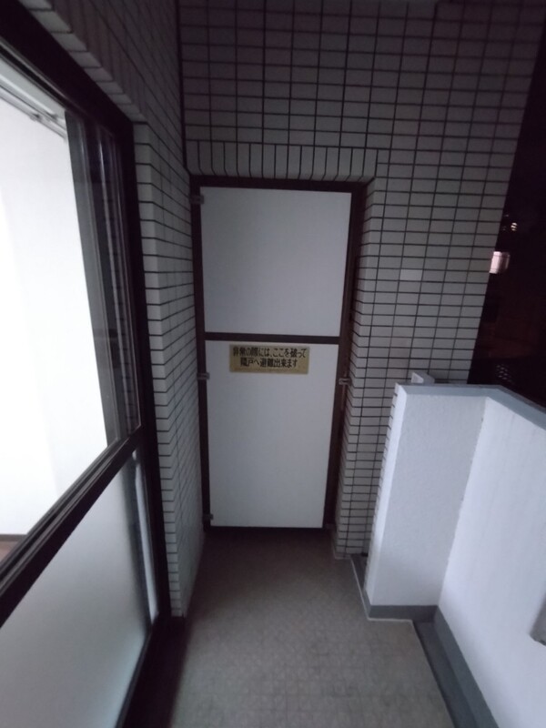 バルコニー