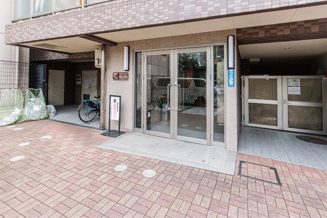 建物エントランス