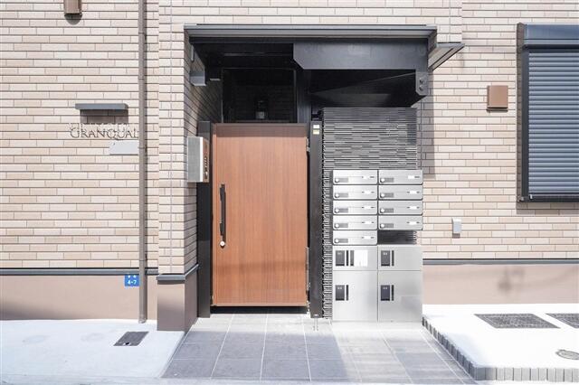 建物エントランス