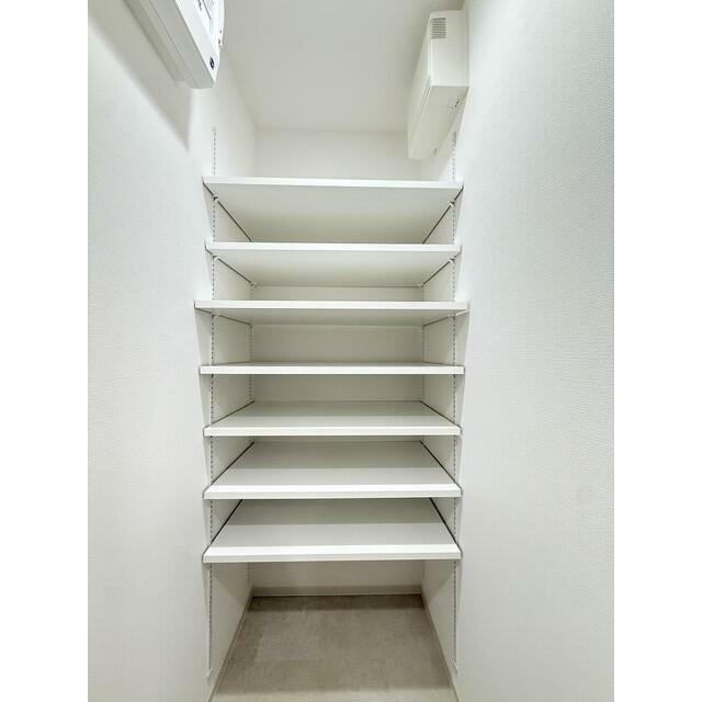 収納