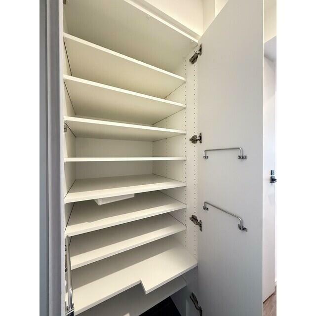 収納