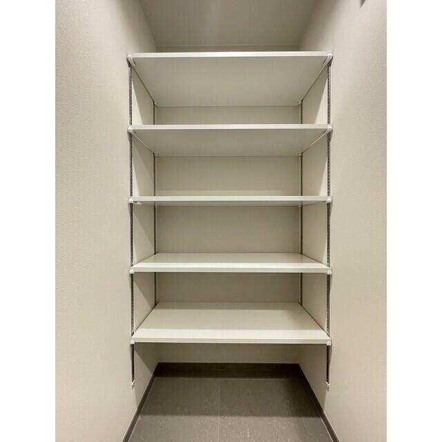 収納