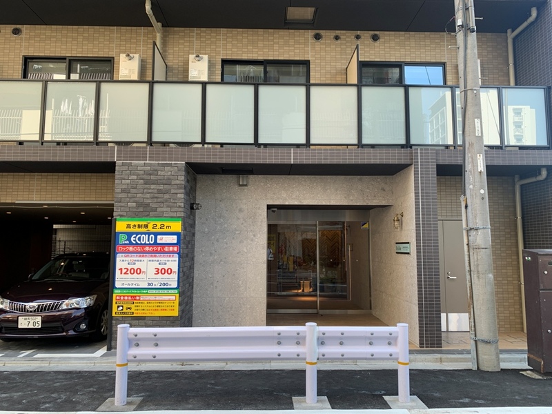 建物エントランス