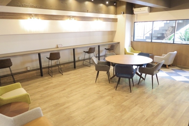 建物エントランス