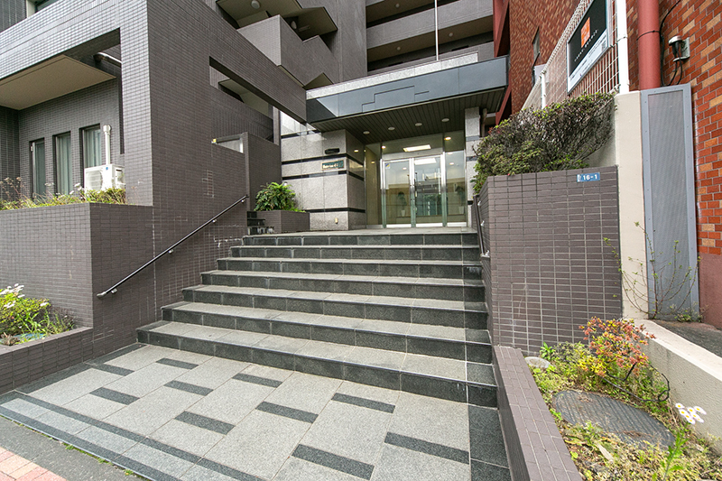建物エントランス