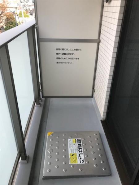 バルコニー