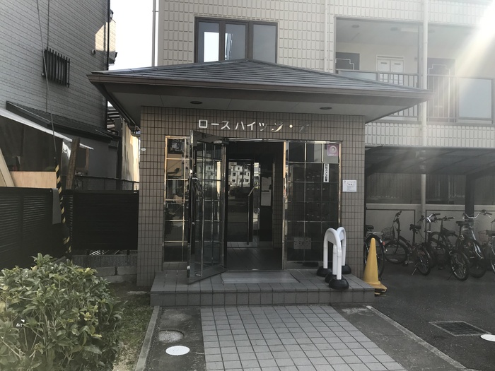 建物エントランス