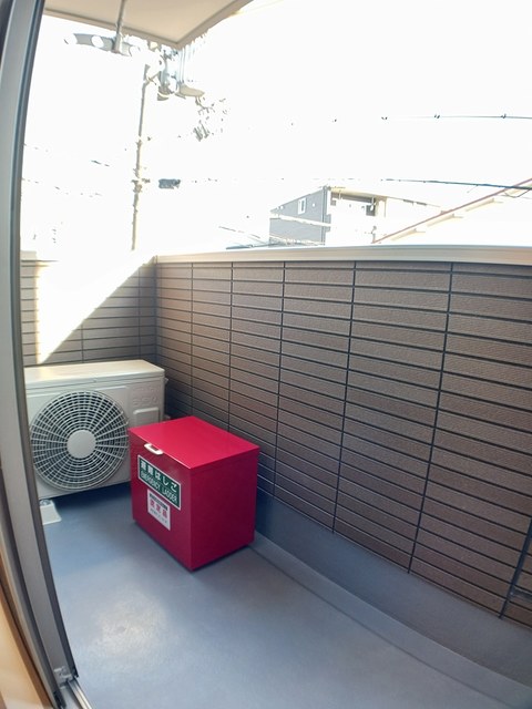 バルコニー