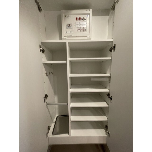 収納
