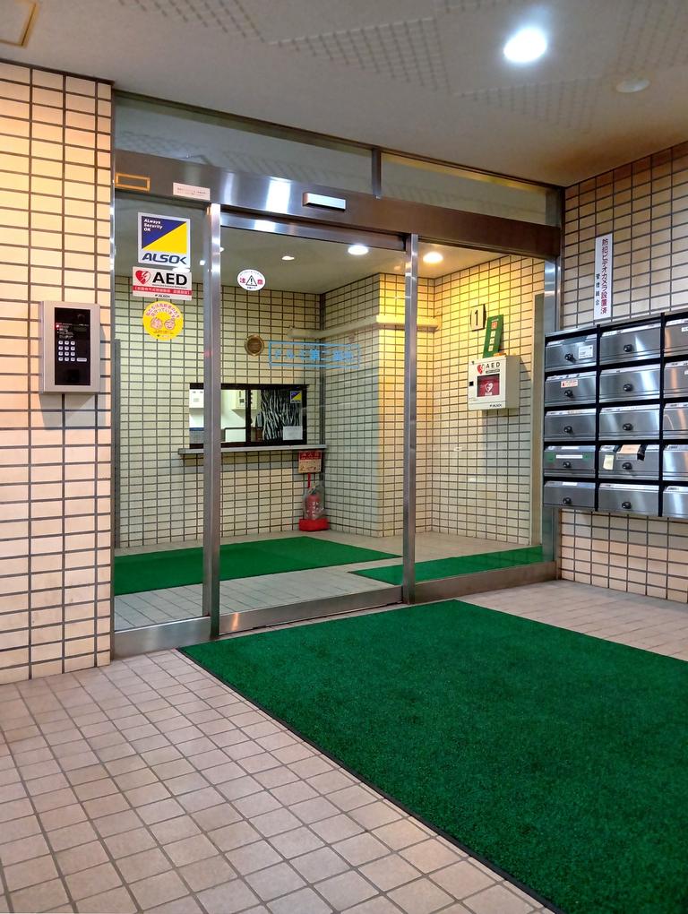 建物エントランス