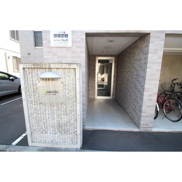 建物エントランス