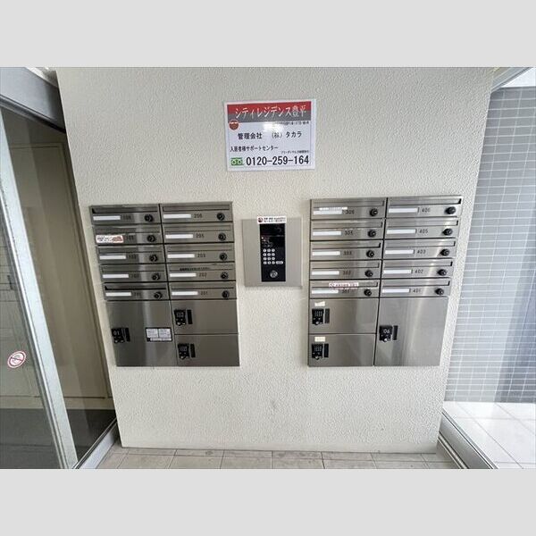建物エントランス