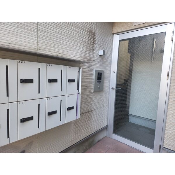 建物エントランス