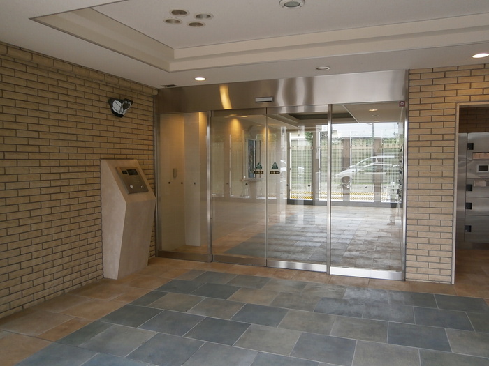 MINT甲子園三番町 103 玄関