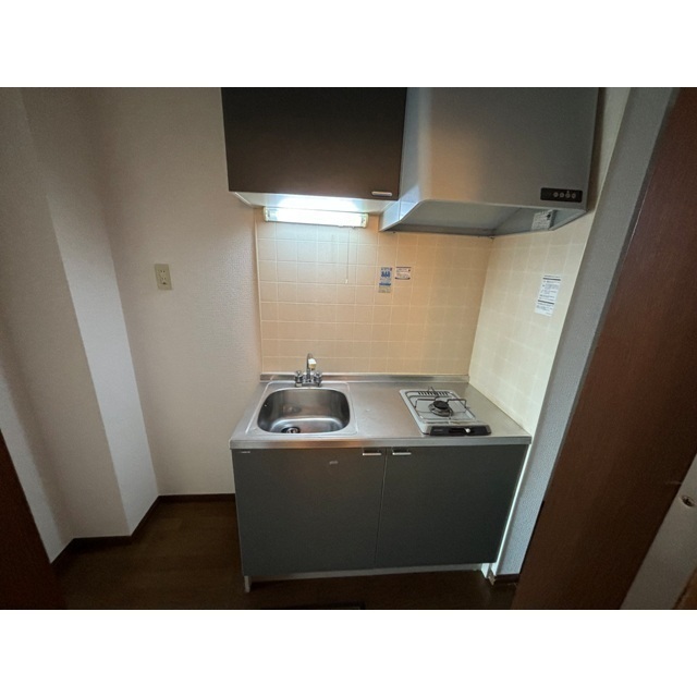 ラッスル大社 102 キッチン