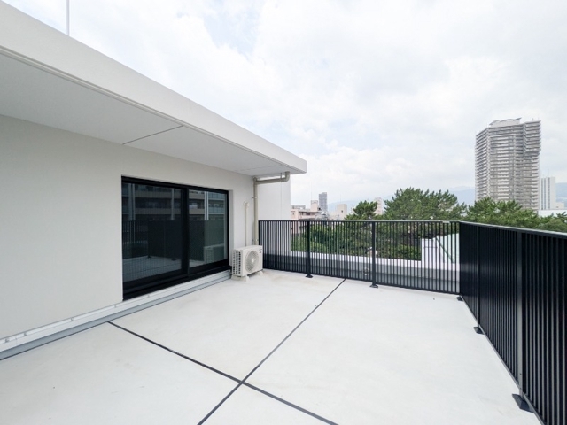 LEGALAND+NISHINOMIYA PARKSIDE 707 バルコニー