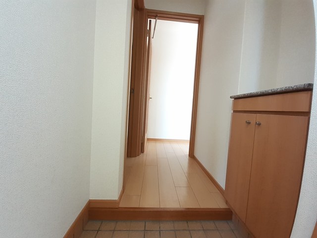ラ ヴィータ 801 玄関