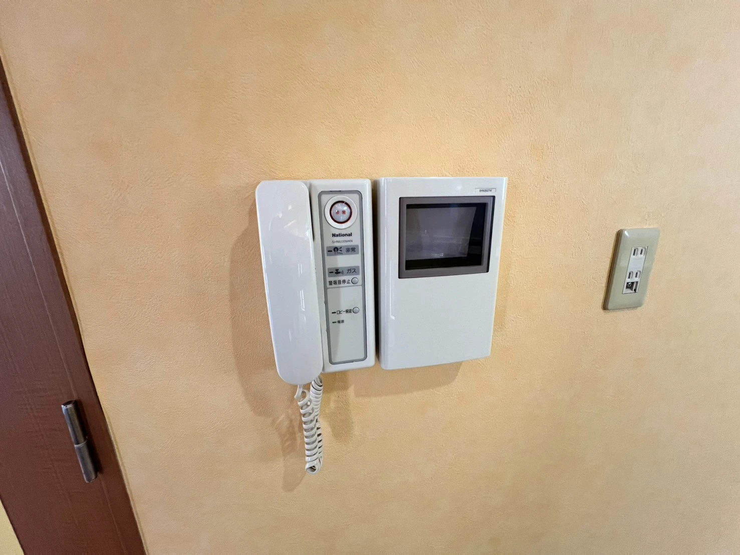 レザムルーズ西宮 305 セキュリティ