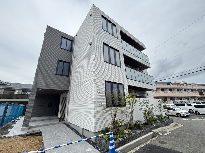 Forest Monzencho East 306 外観