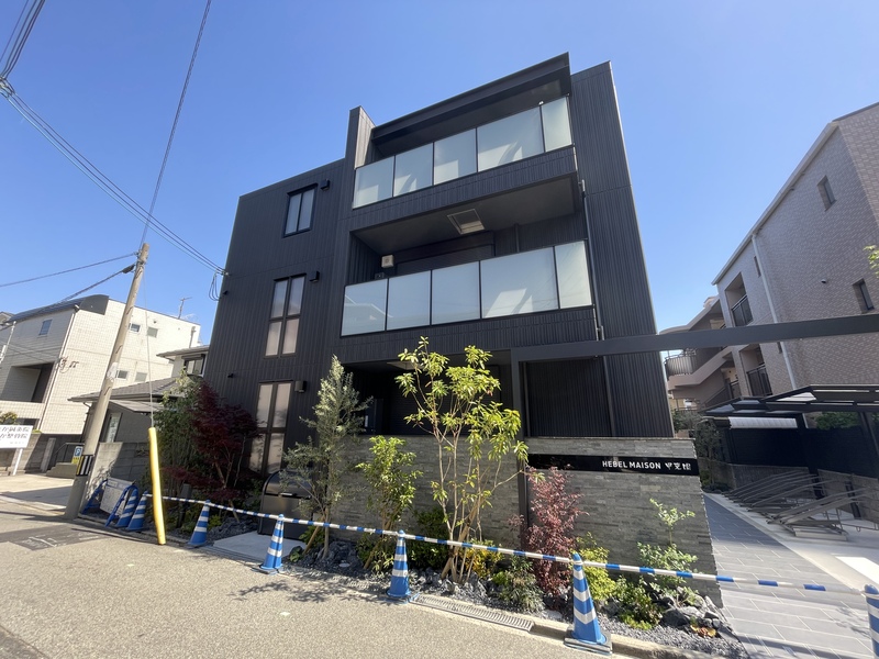 HEBEL MAISON 甲東園 203 外観