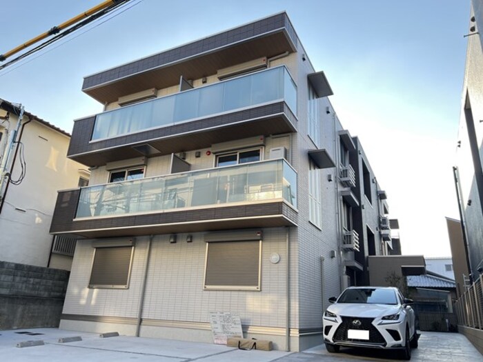 D-room WEST PARK 西宮北口 101 外観