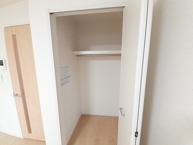 メゾン Ｆ 101 収納